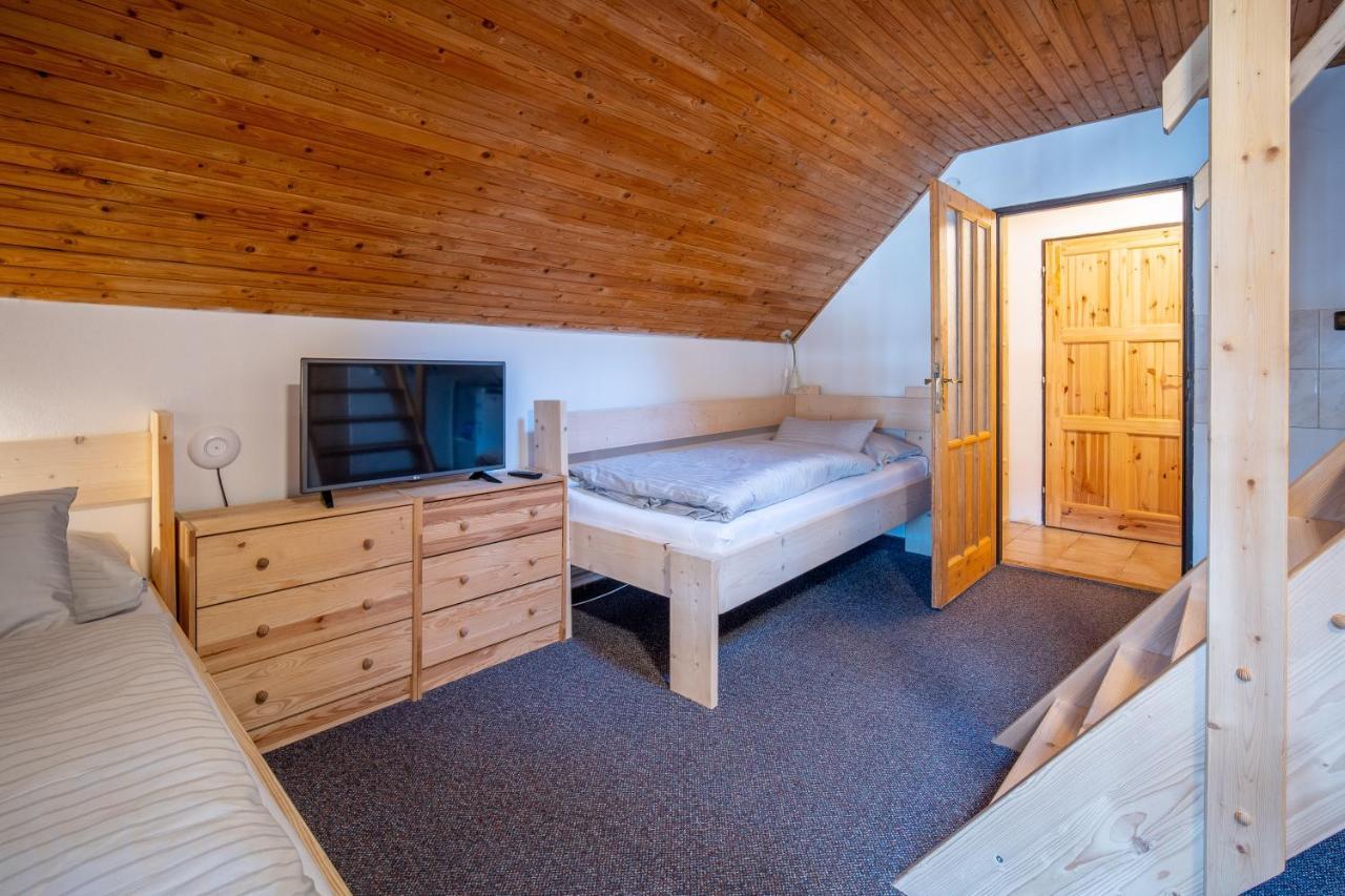 Penzion Koucký Bedřichov Esterno foto