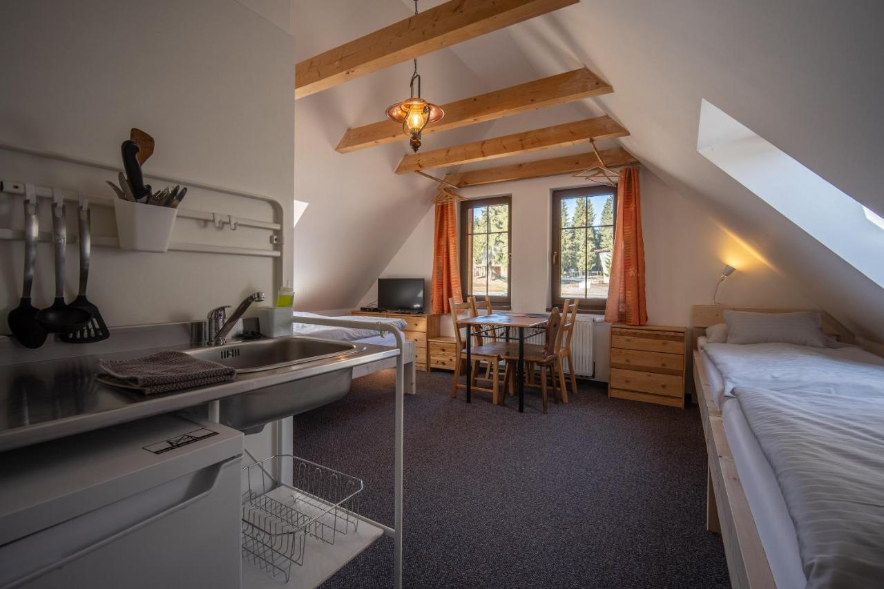 Penzion Koucký Bedřichov Esterno foto